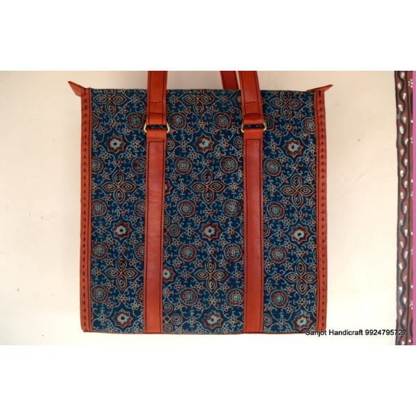 natural and artistic